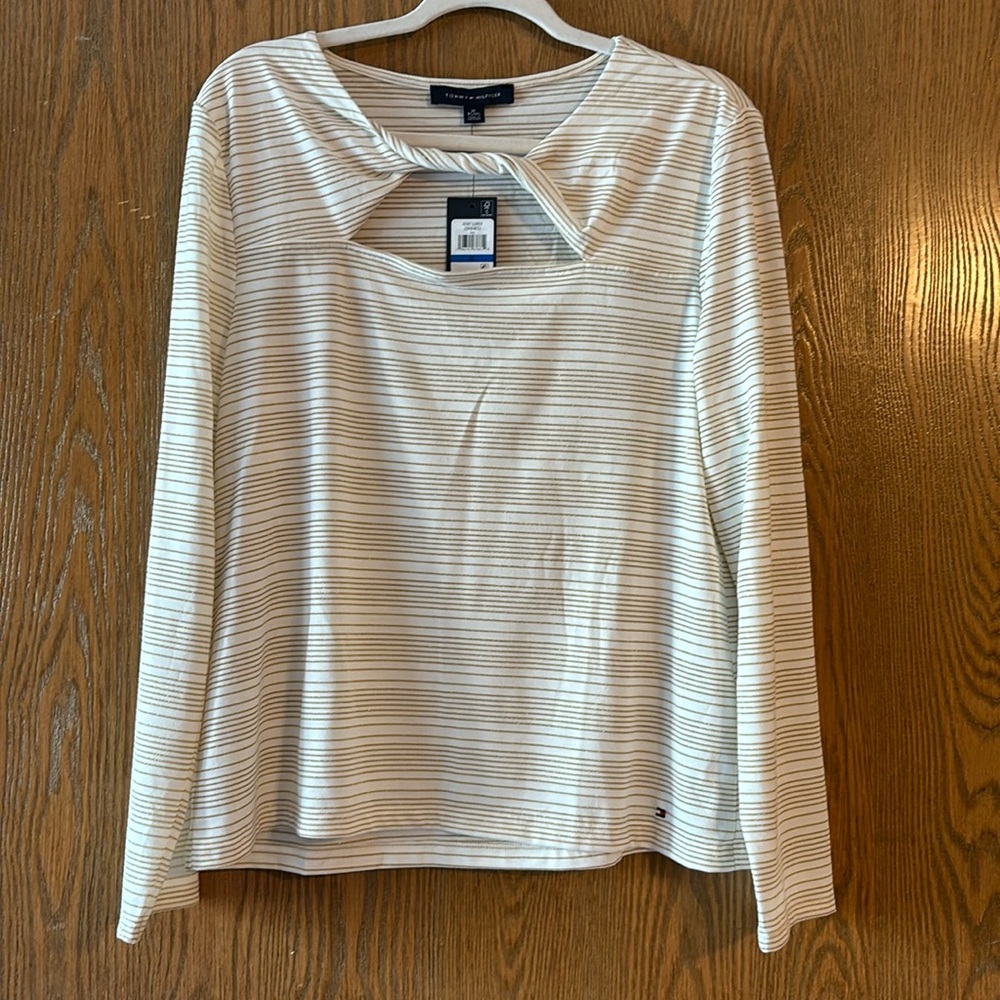 NWT Tommy Hilfiger Cream w/Gold Stripes LS Top w/Keyhole On Front Size XL